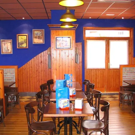 Antiguo Отель Сантандер